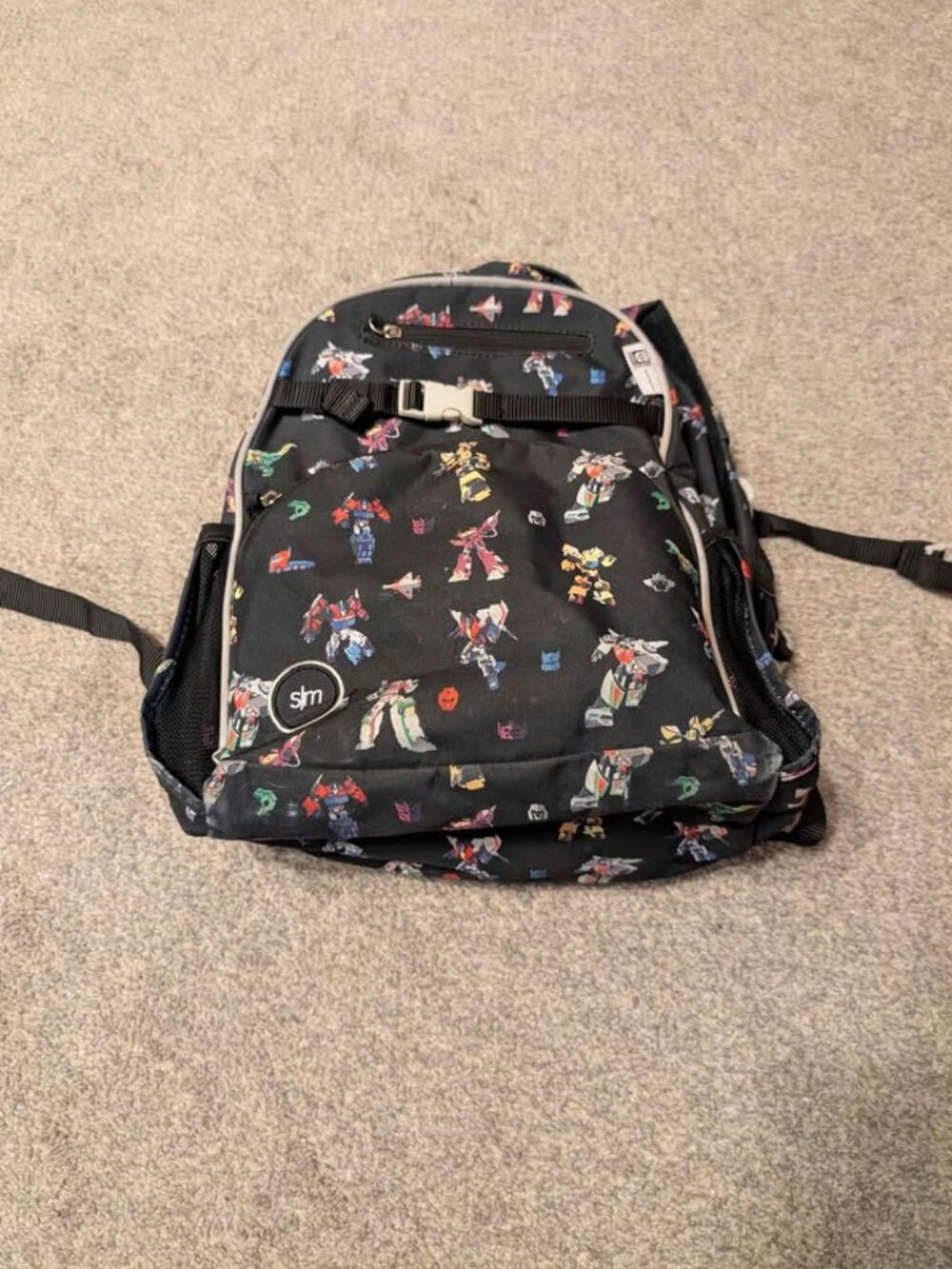 Simple modern transformer backpack